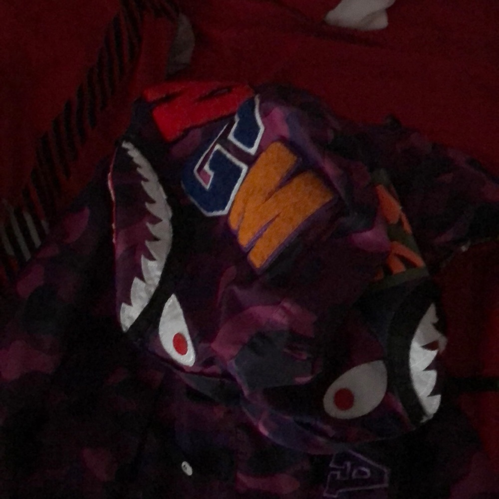 Bape - Picture 2 of 7